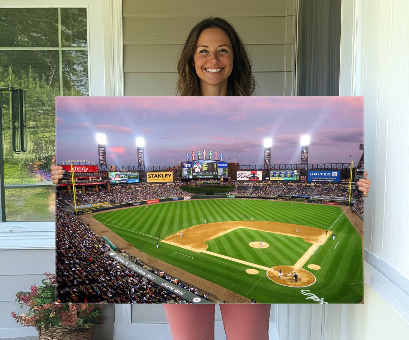 38470-MGV-CV-36X24-Chicago White Sox Baseball Team Print Canvas- Guaranteed Rate Field Stadium Wall Art Canvas Print