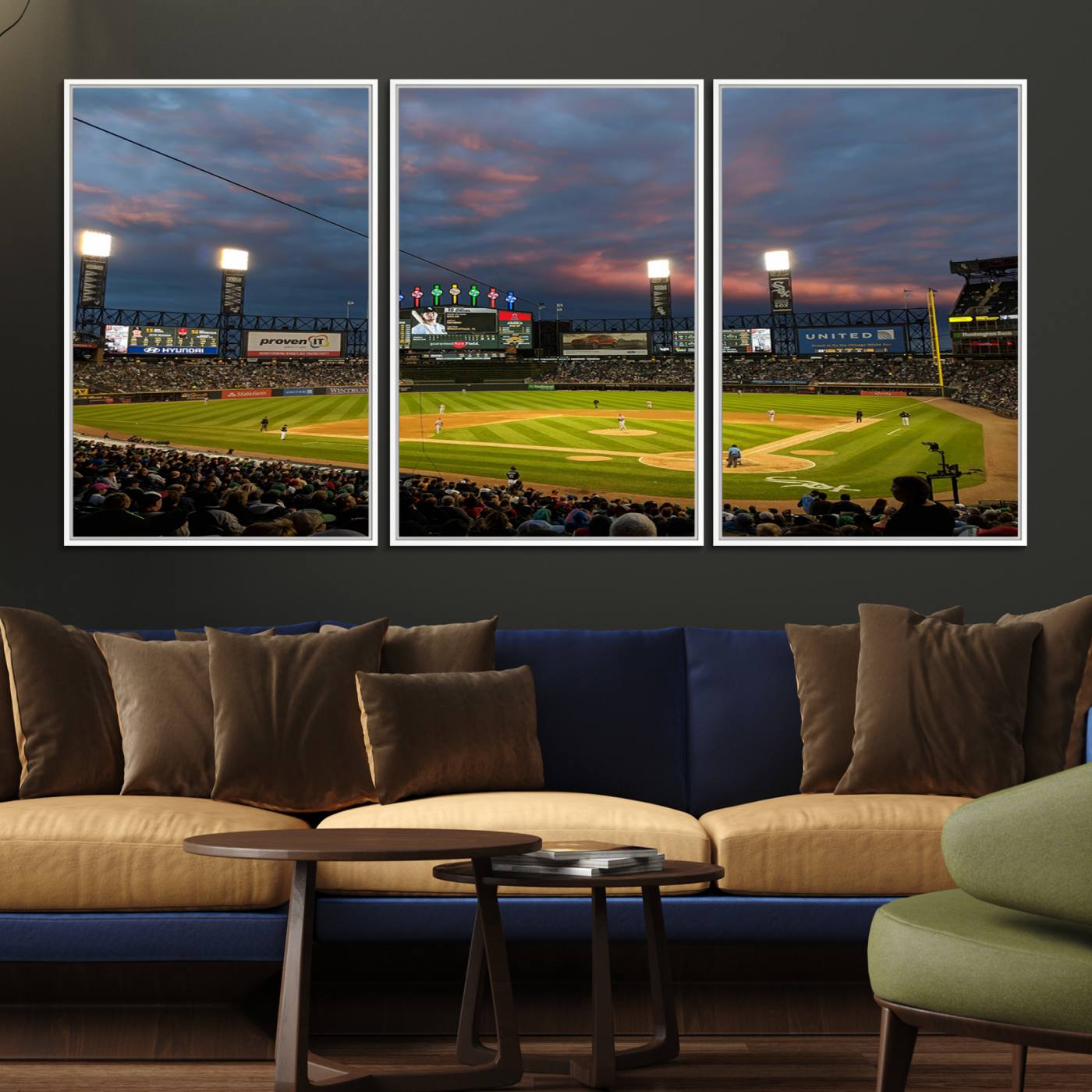 96063-MGV-FC-60X30-3P_White-Chicago White Sox Baseball Team Print Canvas- Guaranteed Rate Field Stadium Wall Art Canvas Print