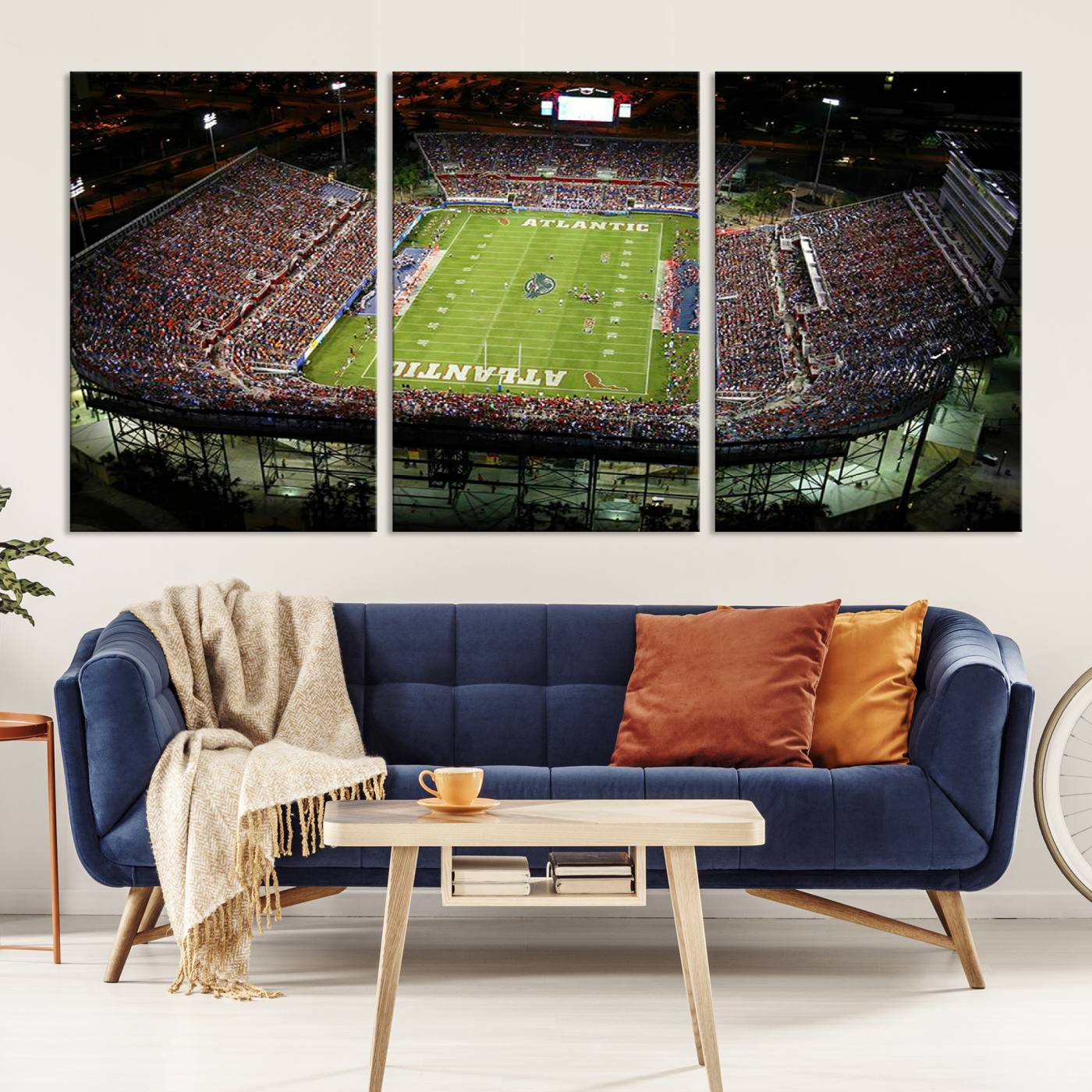 72354-MGV-CV-36X24-Florida Atlantic University Owls Football Team Print - Boca Raton FAU Stadium Wall Art Canvas Print