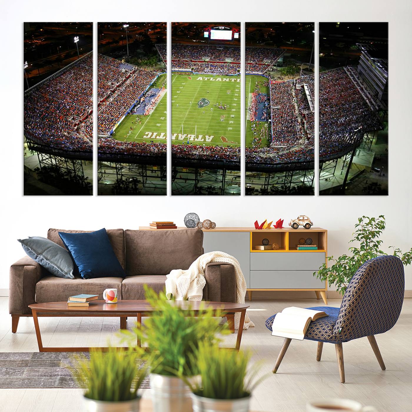 72354-MGV-CV-36X24-Florida Atlantic University Owls Football Team Print - Boca Raton FAU Stadium Wall Art Canvas Print