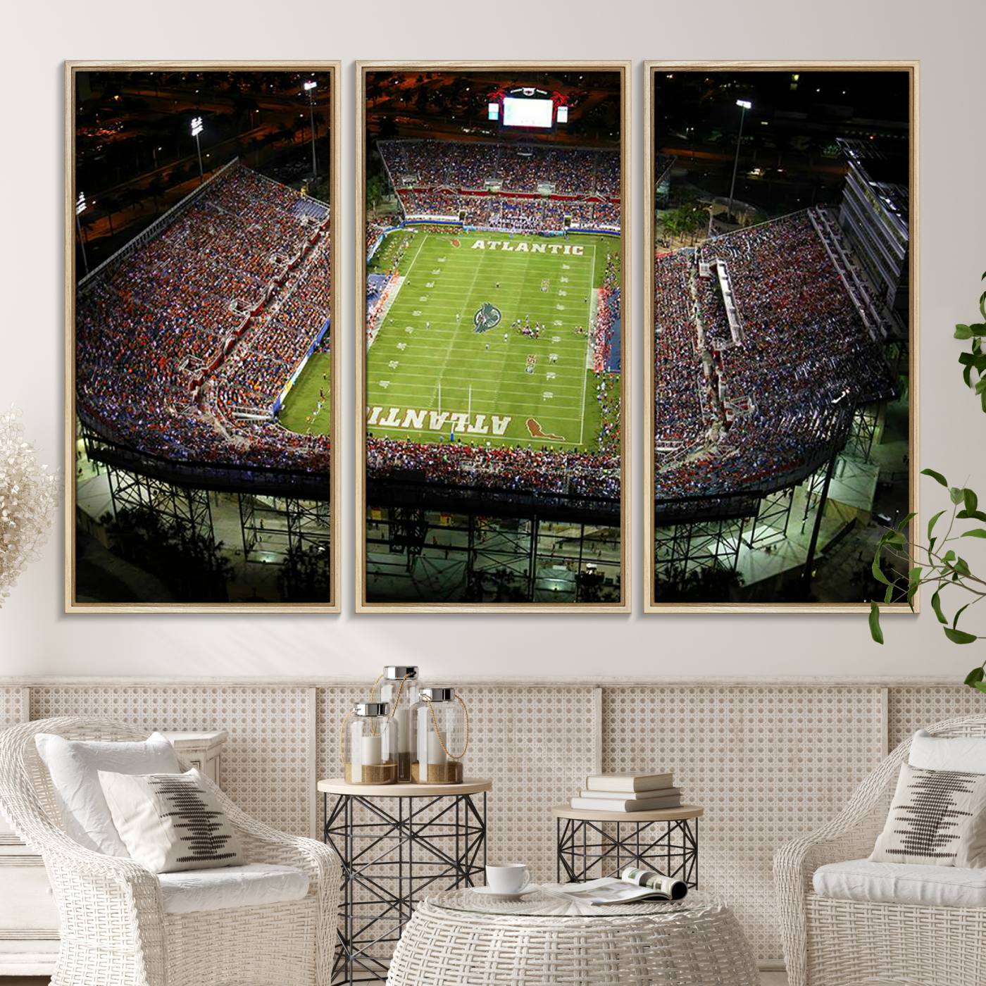 72354-MGV-CV-36X24-Florida Atlantic University Owls Football Team Print - Boca Raton FAU Stadium Wall Art Canvas Print