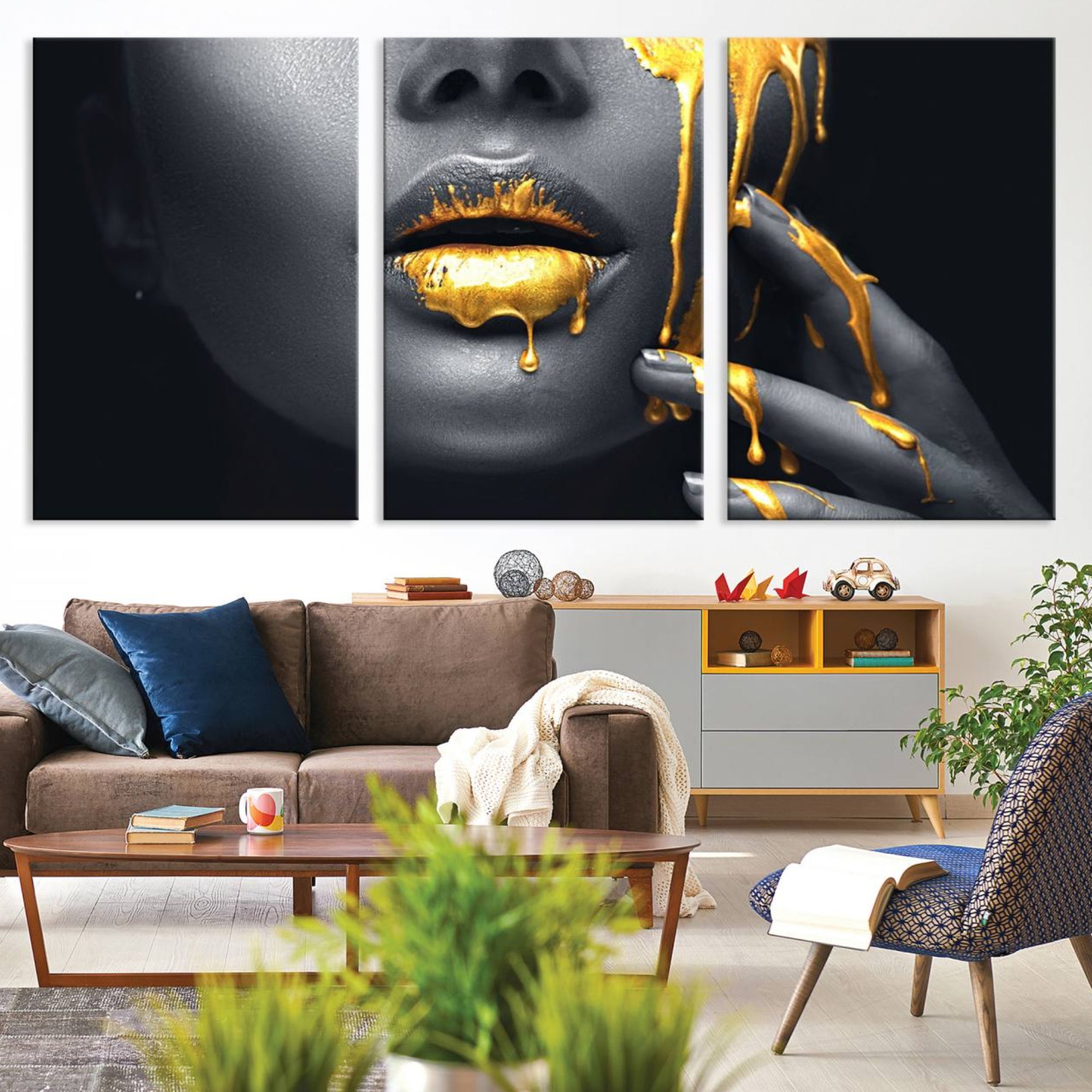 50358-MGV-CV-36X24-Gold Glitter Lips Fashion Photography Wall Art Makeup Wall Art, Gold Glitter Lips Wall Art Canvas