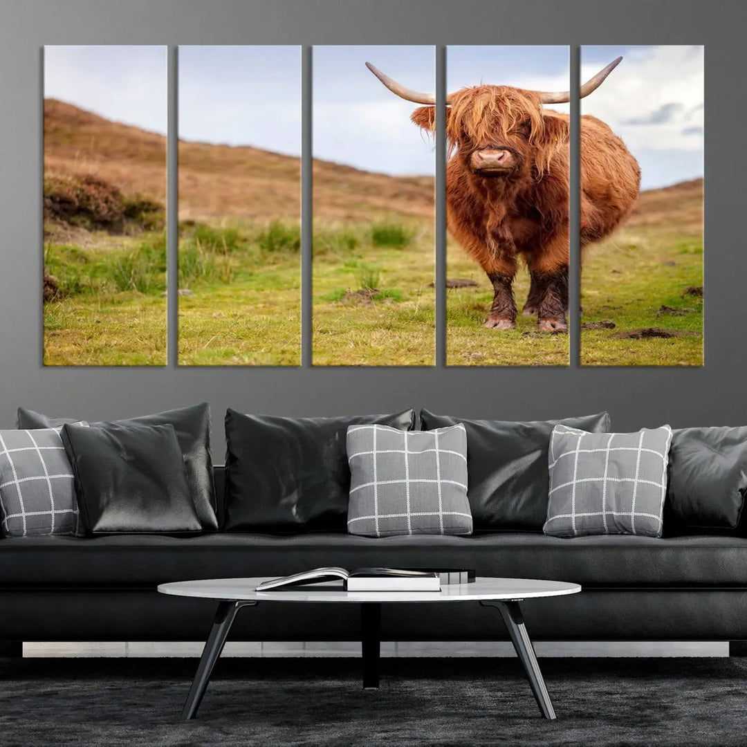 The "Highland Cow Animal Canvas Wall Art Texas Cattle Art Print Farmhouse Wall Art Canvas Print," featuring a highland cow on museum-quality canvas with a UV-protective coating, is displayed prominently.