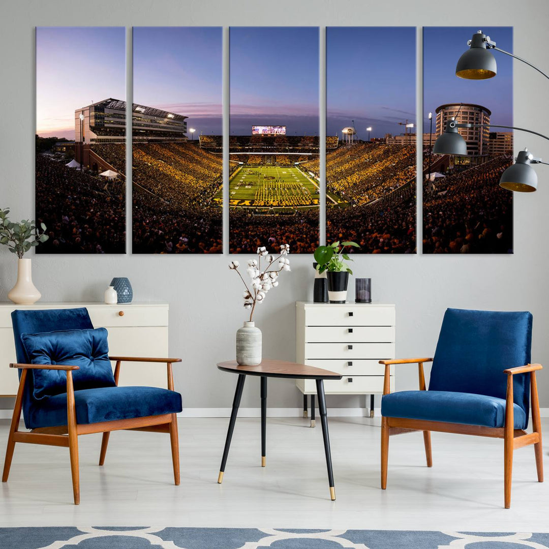 Iowa Hawkeyes Kinnick Stadium Wall Art Canvas Print, Framed Iowa Hawkeyes Kinnick Stadium Canvas