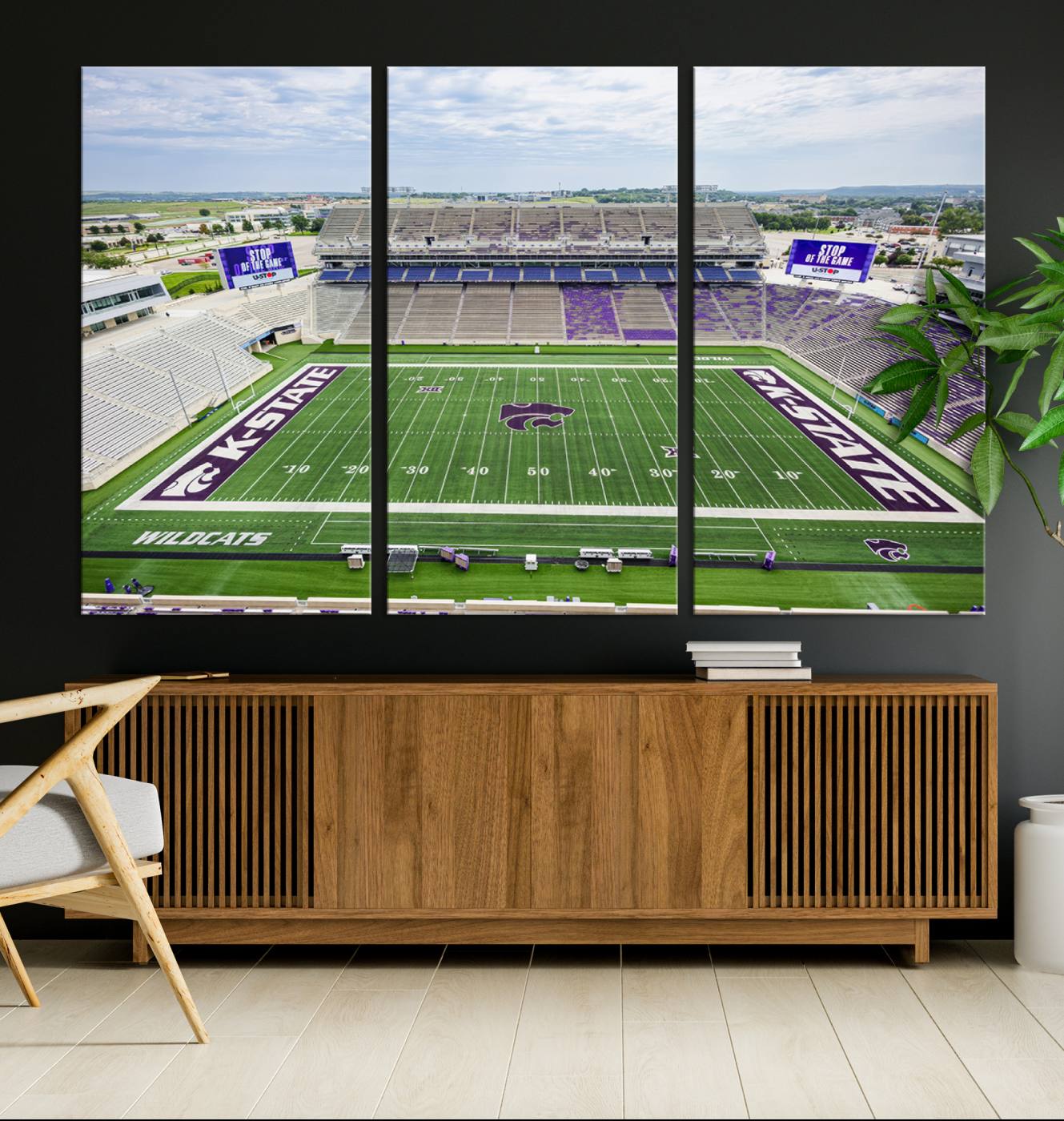 29452-MGV-CV-36X24-KState Wildcats Football Team Print - Manhattan Bill Snyder Family Football Stadium Wall Art Canvas Print