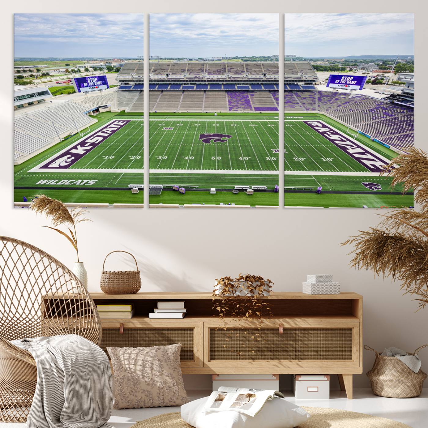 29452-MGV-CV-36X24-KState Wildcats Football Team Print - Manhattan Bill Snyder Family Football Stadium Wall Art Canvas Print