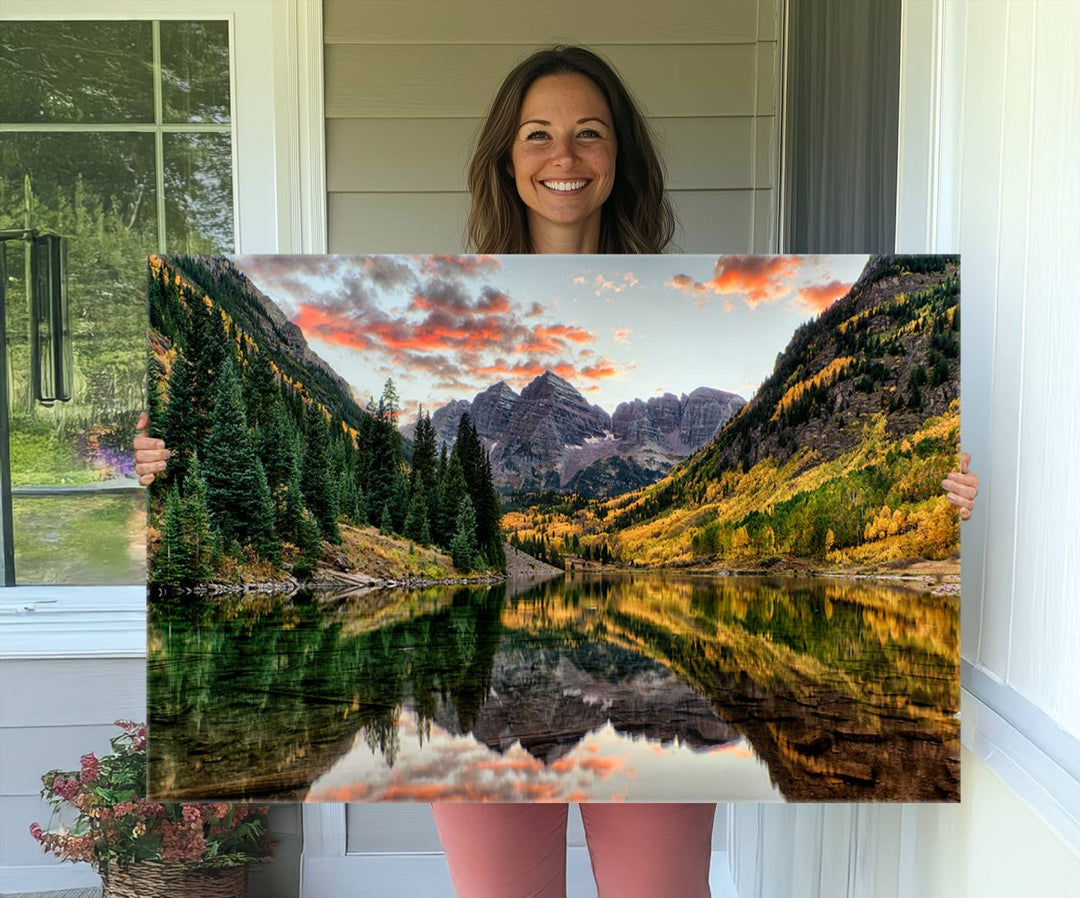 Maroon Bells Wall Art - Scenic Canvas Print of Maroon Bells in Autumn for Elegant Home or Office Decor