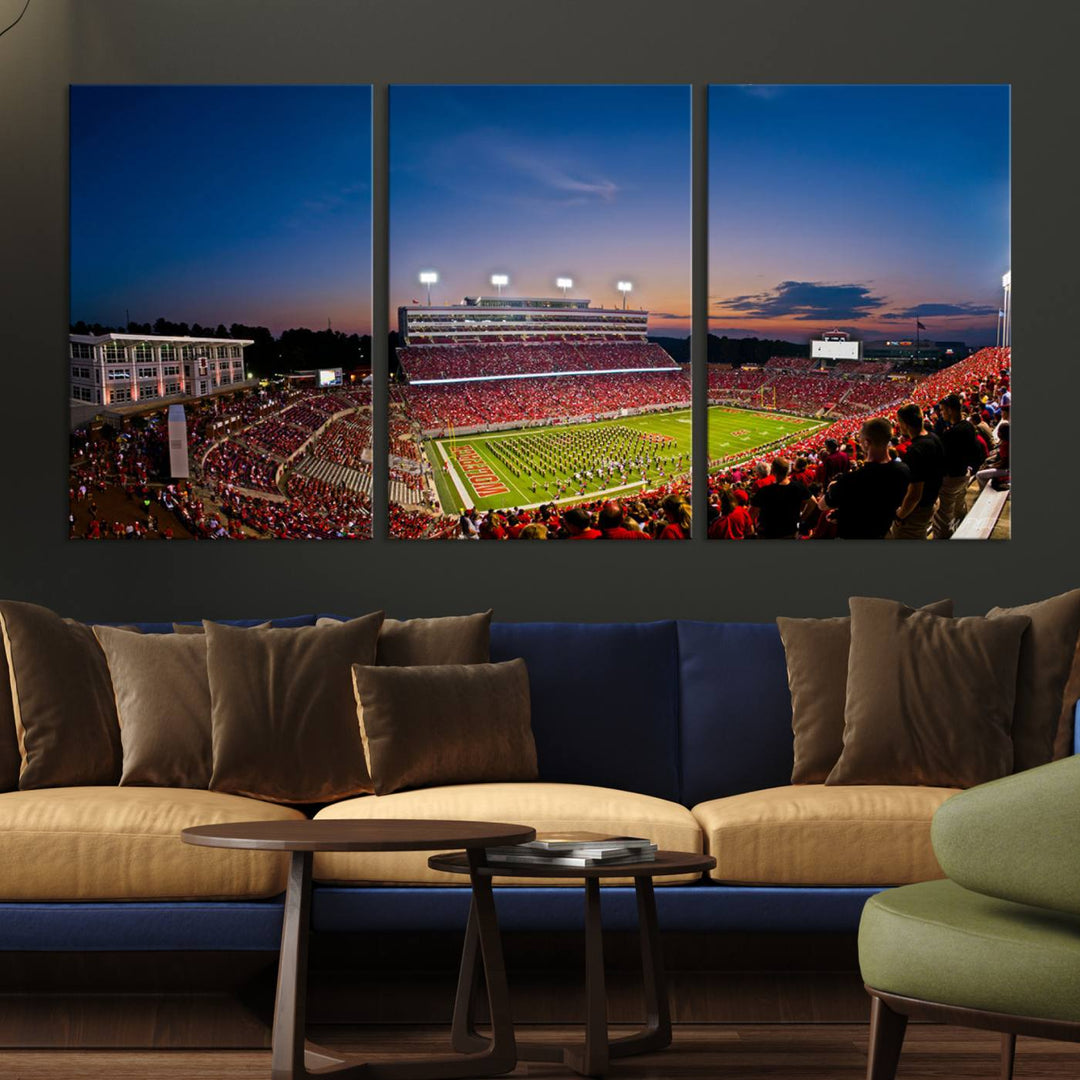 33313-MGV-CV-36X24-NC State Wolfpack Football Team Print - Raleigh Carter-Finley Stadium Wall Art Canvas Print