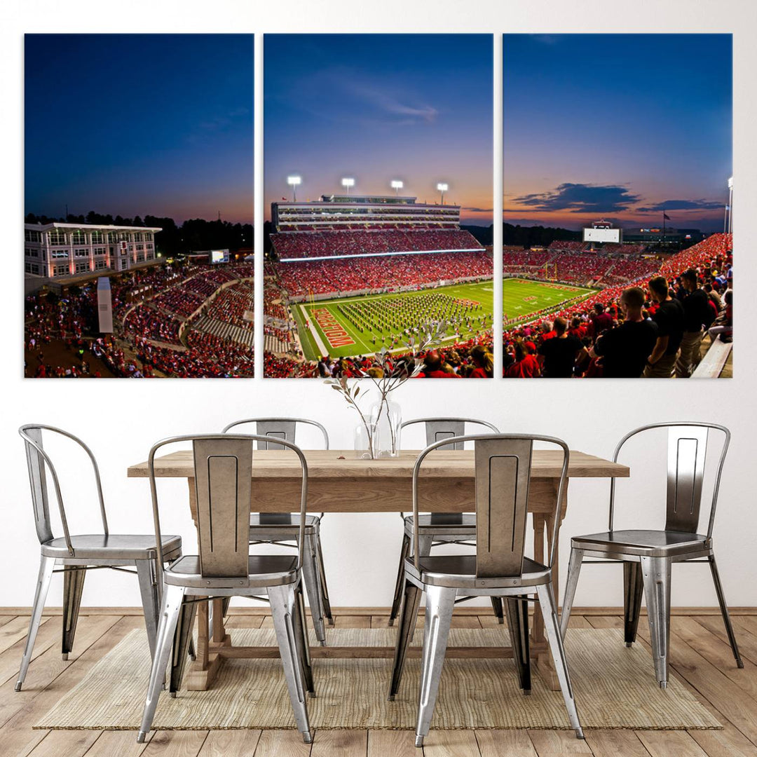 33313-MGV-CV-36X24-NC State Wolfpack Football Team Print - Raleigh Carter-Finley Stadium Wall Art Canvas Print