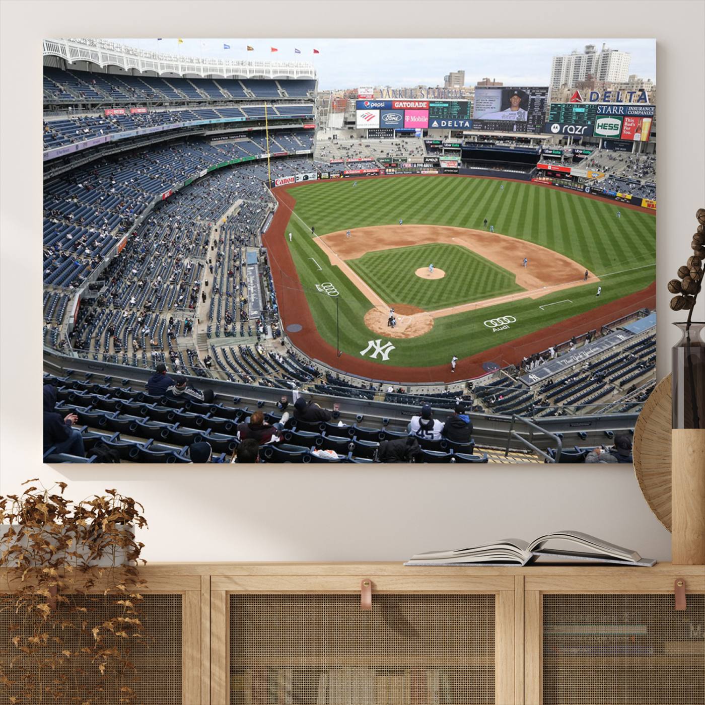 45784-MGV-CV-36X24-New York Yankees Baseball Team Print - Yankee Stadium Wall Art Canvas Print