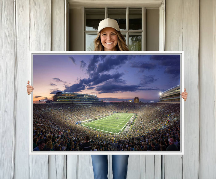 50825-MGV-CV-36X24-Notre Dame Fighting Irish Football Team Print - Notre Dame Stadium Wall Art Canvas Print