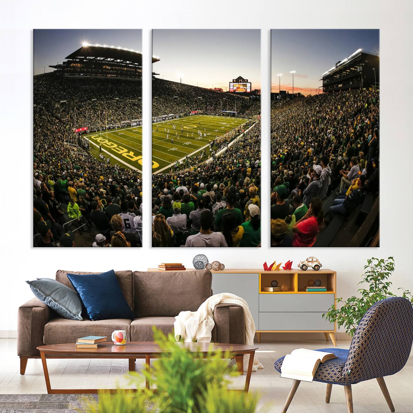 Oregon Stadium Canvas Wall Art - Captivating Game Day Scene at Autzen Stadium, Oregon Ducks Football Art, Perfect for Sports Fans