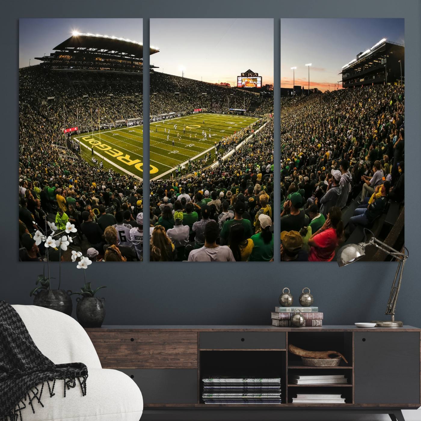 Oregon Stadium Canvas Wall Art - Captivating Game Day Scene at Autzen Stadium, Oregon Ducks Football Art, Perfect for Sports Fans