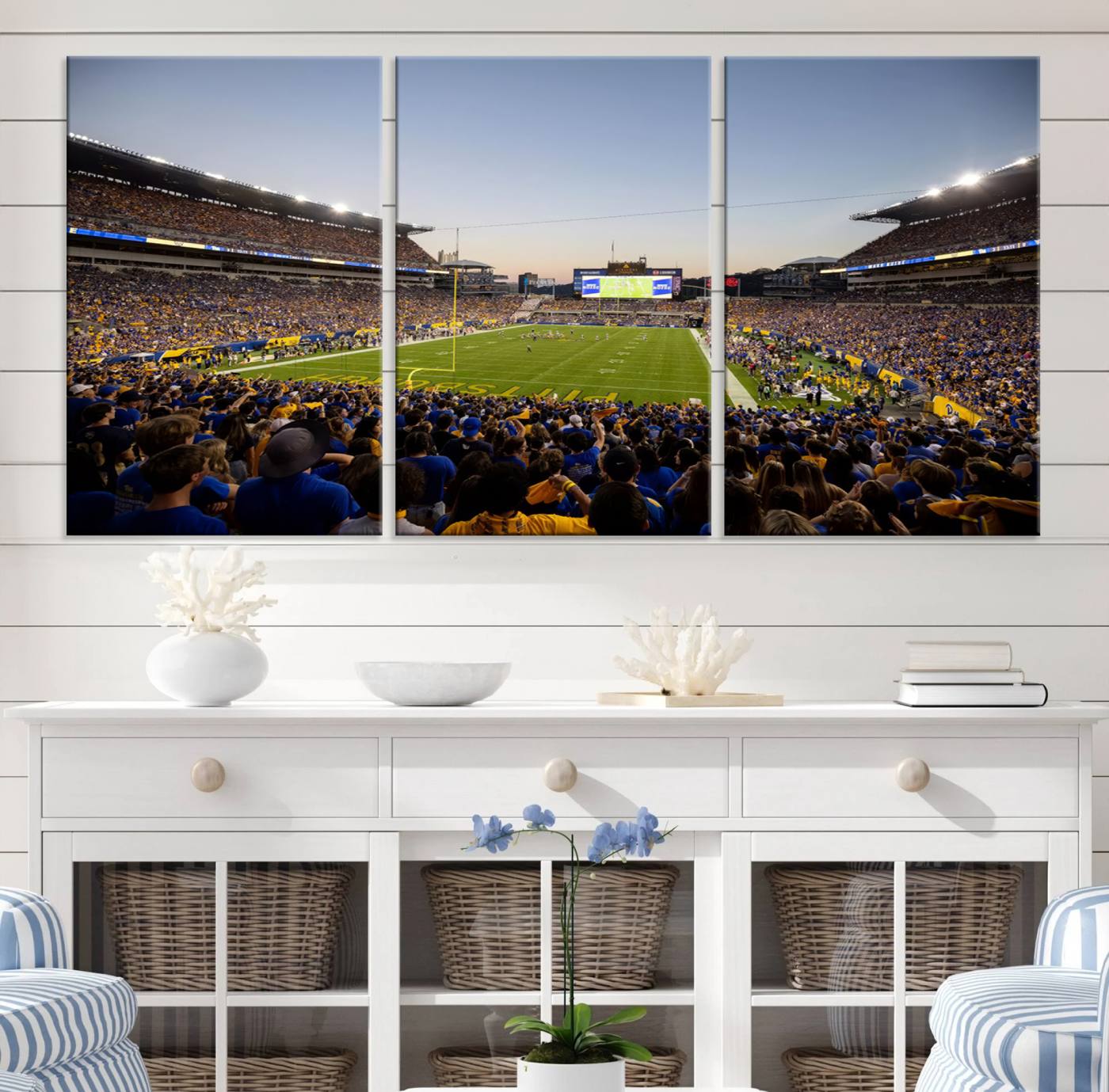 41853-MGV-CV-36X24-Pittsburgh Panthers Football Team Print - Pittsburgh Acrisure Stadium Wall Art Canvas Print