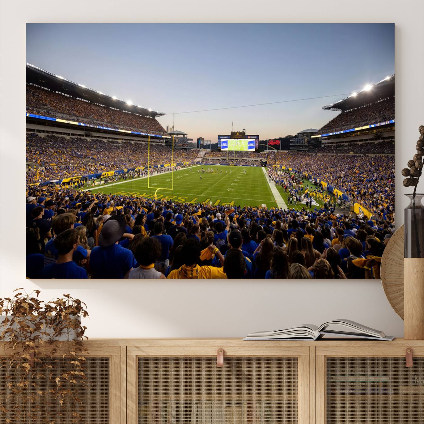 41853-MGV-CV-36X24-Pittsburgh Panthers Football Team Print - Pittsburgh Acrisure Stadium Wall Art Canvas Print