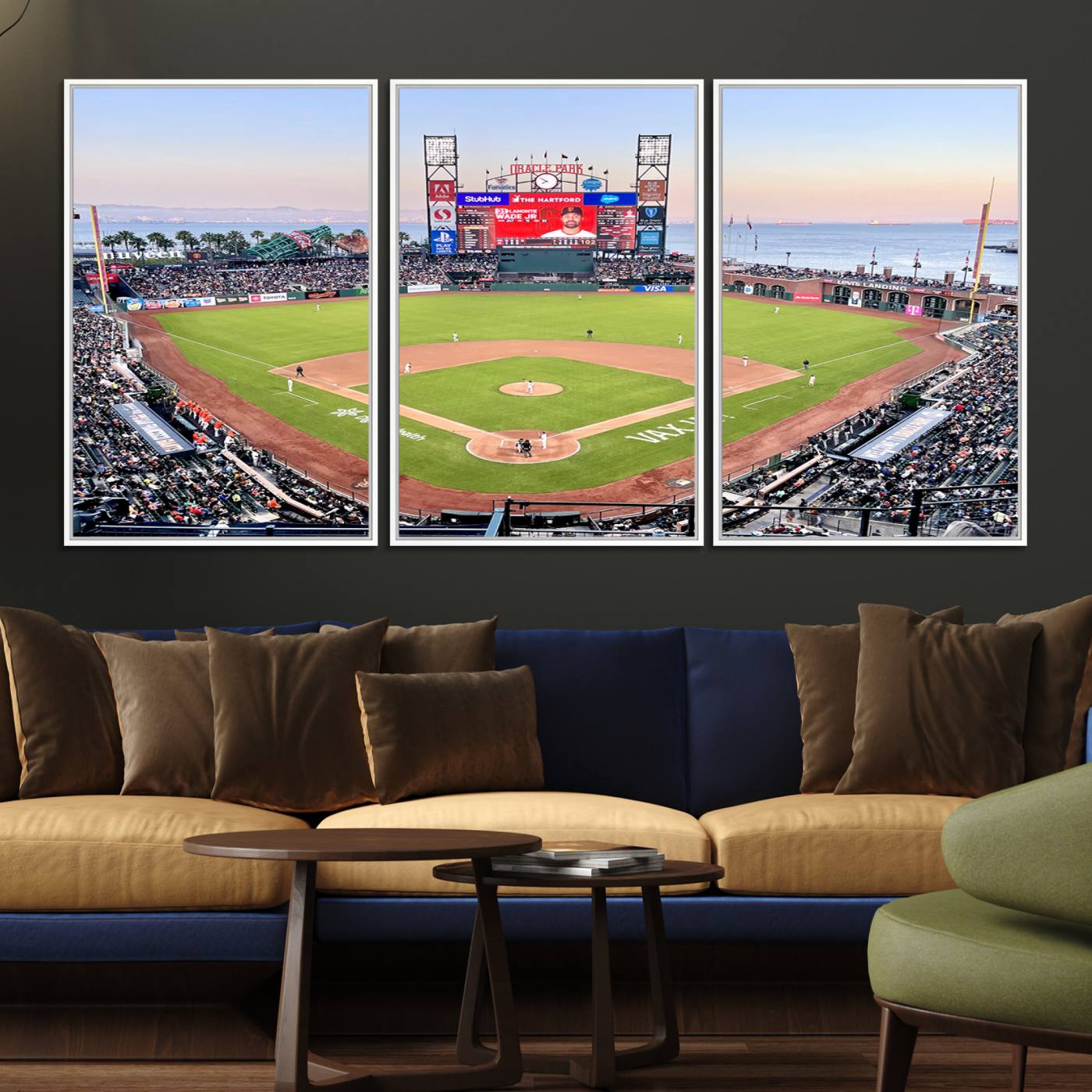 16055-MGV-FC-60X30-3P_White-San Francisco Giants Baseball Team Print - Oracle Park Stadium Wall Art Canvas Print