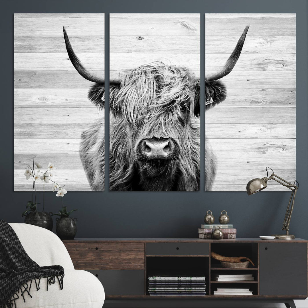 Scottish Highland Cow Cattle Art Print on Wood Background Style, Scottish Highland Cow Wall Art Canvas