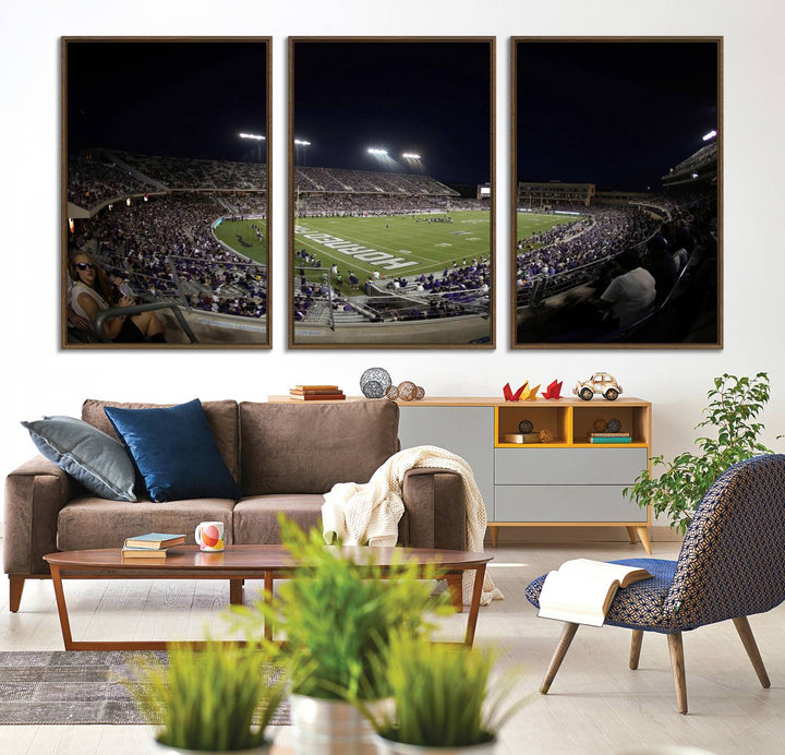 59222-MGV-CV-36X24-TCU Horned Frogs Football Team Print - Fort Worth Amon G. Carter Stadium Wall Art Canvas Print.
