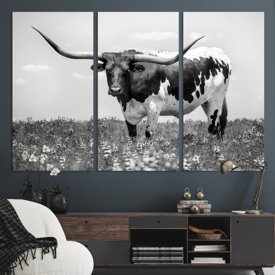 Texas Black White Highland Longhorn Cow Wall Art Canvas Print