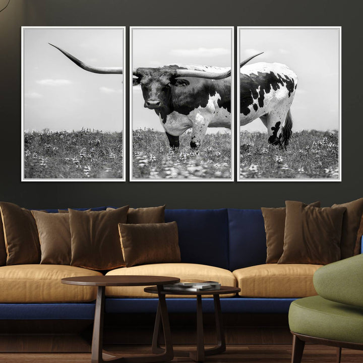 94709-MGV-FC-60X30-3P_White-Texas Black White Highland Longhorn Cow Wall Art Canvas Print