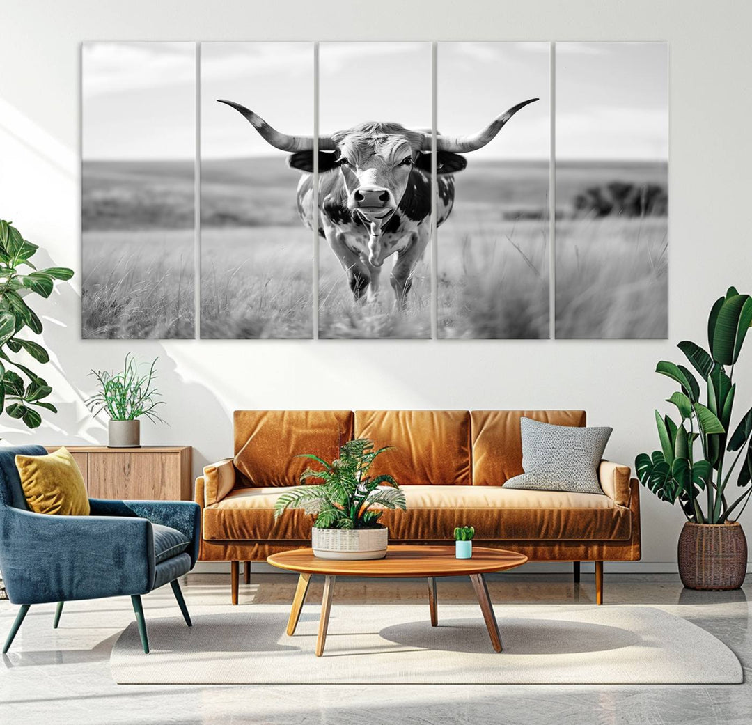 24487-MGV-CV-36X24-Texas Cow Longhorn Wall Art Canvas Print for Farm House Wall Decor, Farmhouse Wall Art Print