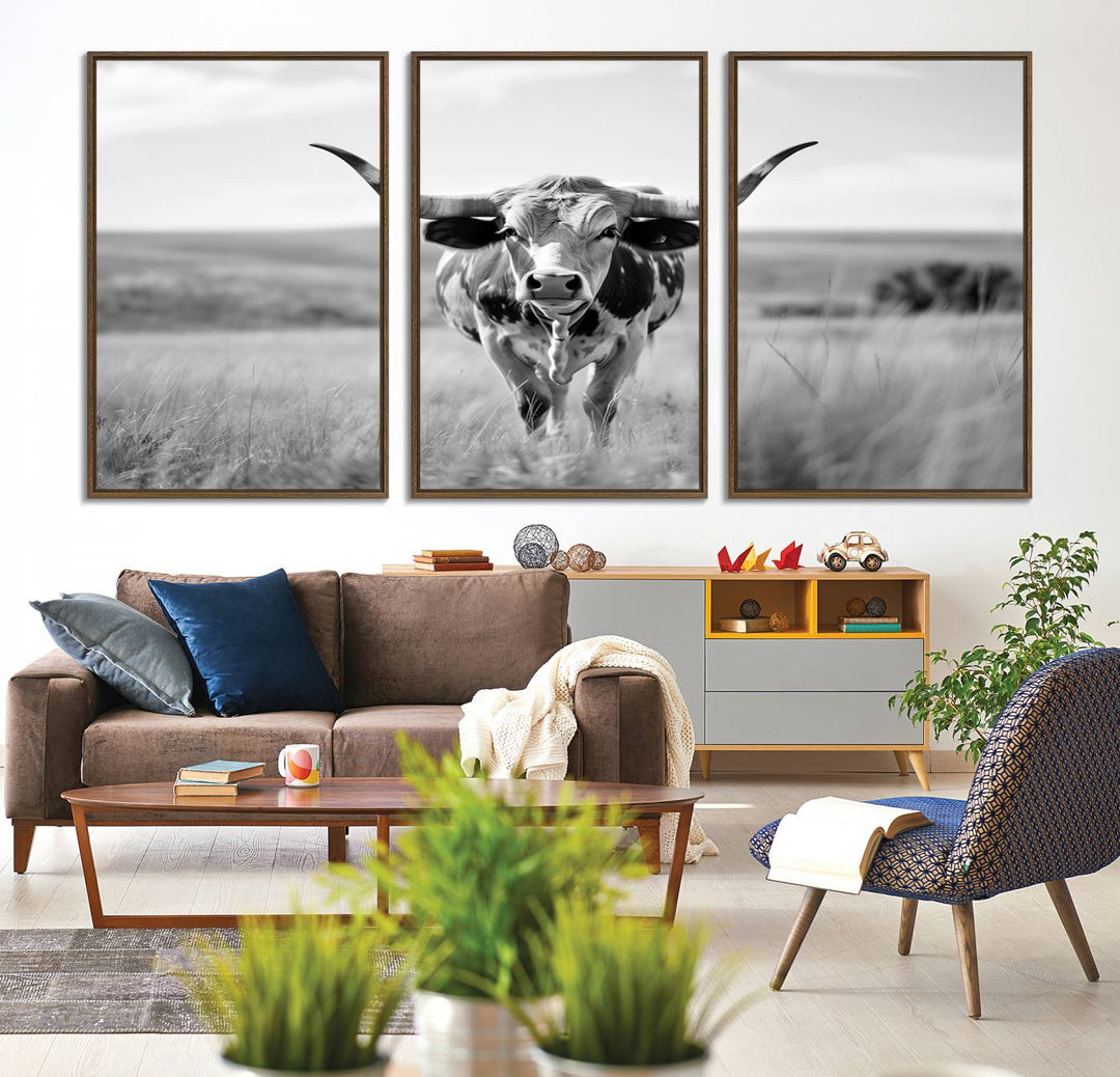 24487-MGV-CV-36X24-Texas Cow Longhorn Wall Art Canvas Print for Farm House Wall Decor, Farmhouse Wall Art Print