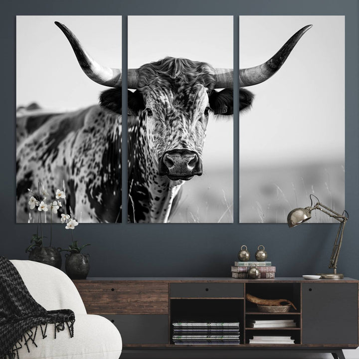 Texas Cow Longhorn Wall Art Canvas Print in Black and White – Framed, Ready to Hang