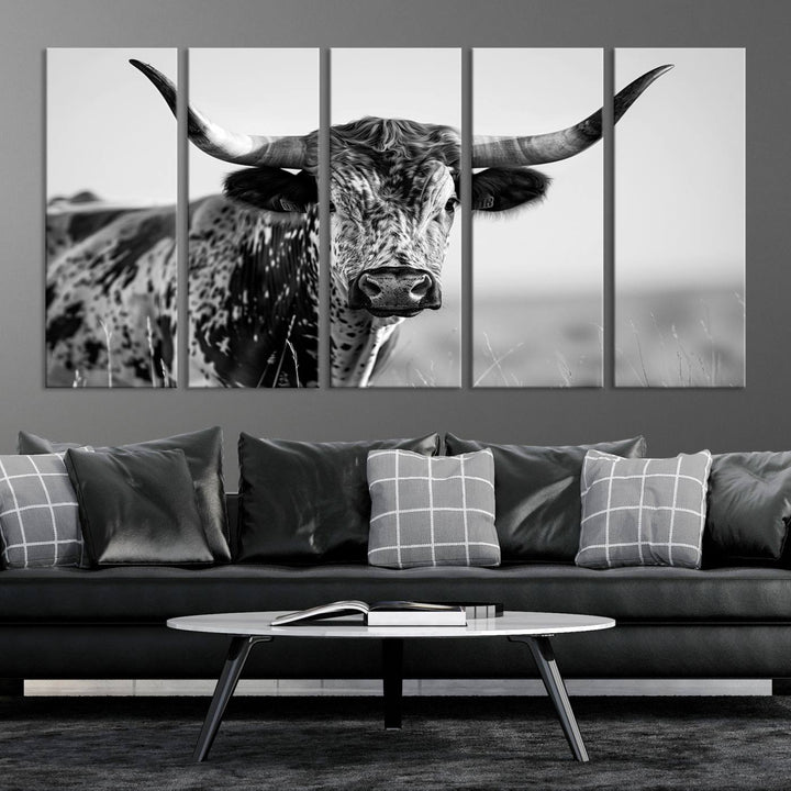 89724-MGV-CV-36X24-Texas Cow Longhorn Wall Art Canvas Print in Black and White – Framed, Ready to Hang