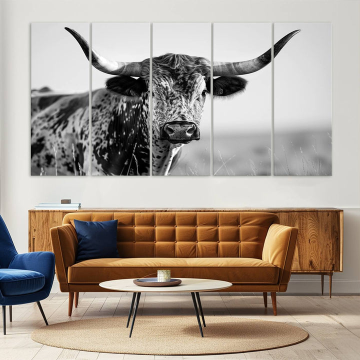 89724-MGV-CV-36X24-Texas Cow Longhorn Wall Art Canvas Print in Black and White – Framed, Ready to Hang
