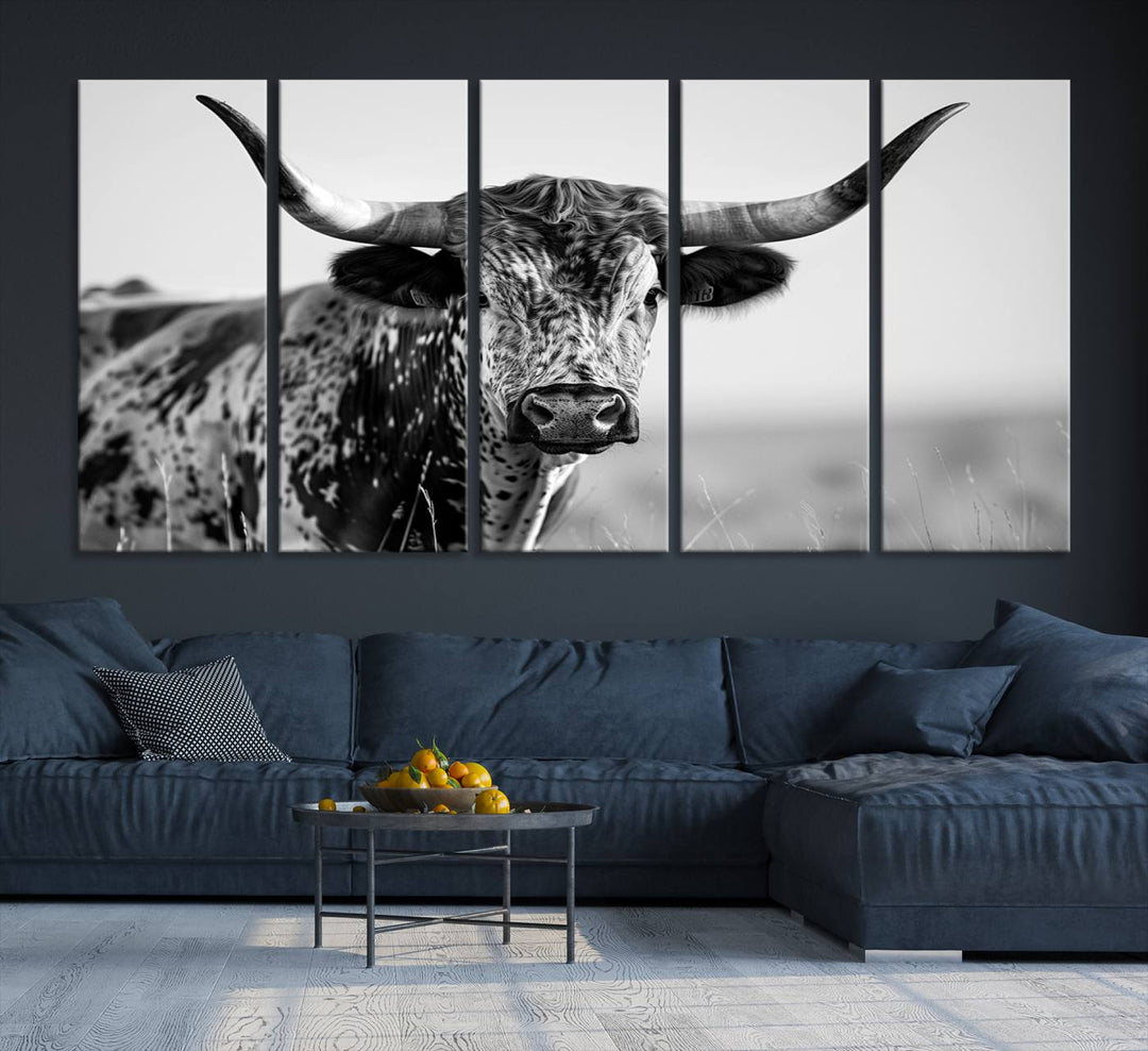 89724-MGV-CV-36X24-Texas Cow Longhorn Wall Art Canvas Print in Black and White – Framed, Ready to Hang