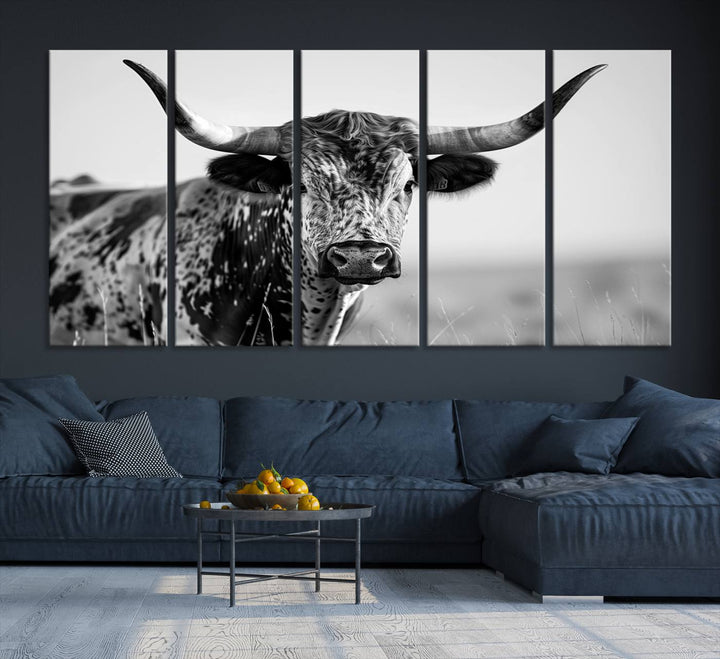 89724-MGV-CV-36X24-Texas Cow Longhorn Wall Art Canvas Print in Black and White – Framed, Ready to Hang
