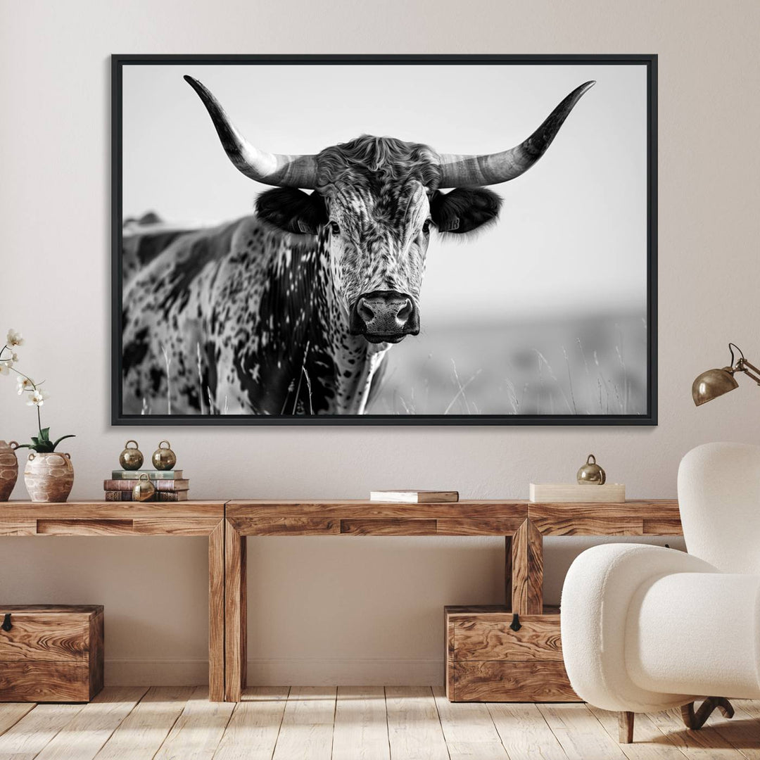 89724-MGV-FC-36X24_Black-Texas Cow Longhorn Wall Art Canvas Print in Black and White – Framed, Ready to Hang