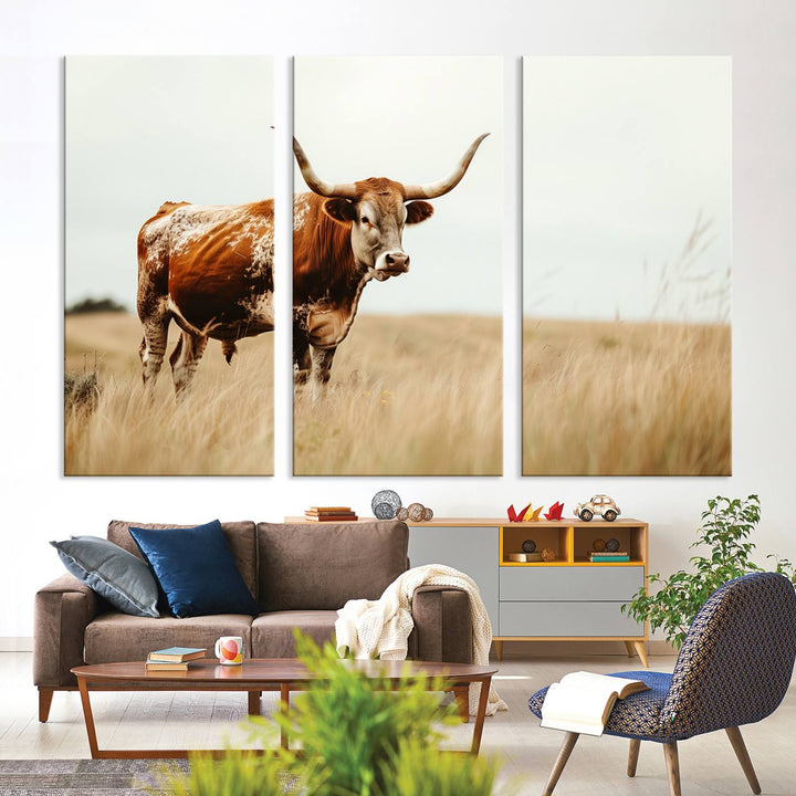 Texas Longhorn Canvas Wall Art Print – Majestic Western Cattle in Rustic Farmhouse Decor – Cow Wall Art Cowboy-Themed Living Room, Office,