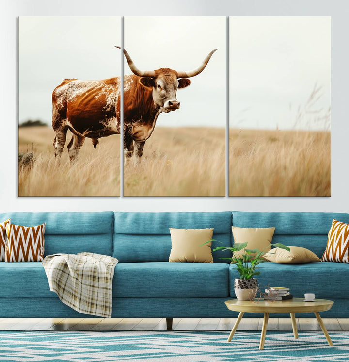 Texas Longhorn Canvas Wall Art Print – Majestic Western Cattle in Rustic Farmhouse Decor – Cow Wall Art Cowboy-Themed Living Room, Office,