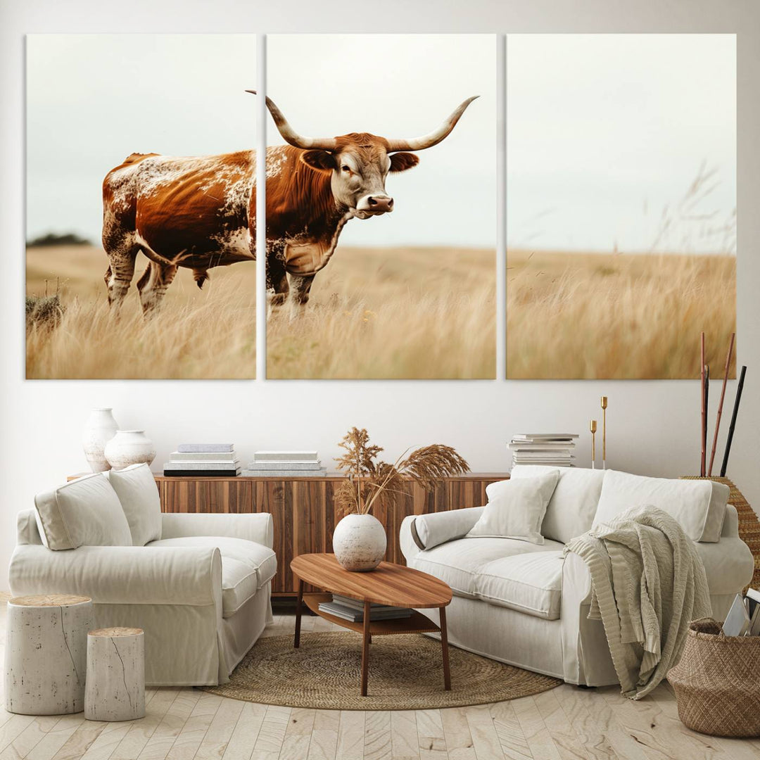Texas Longhorn Canvas Wall Art Print – Majestic Western Cattle in Rustic Farmhouse Decor – Cow Wall Art Cowboy-Themed Living Room, Office,