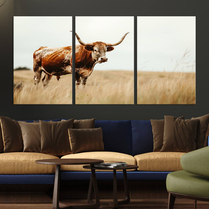 62910-MGV-CV-36X24-Texas Longhorn Canvas Wall Art Print – Majestic Western Cattle in Rustic Farmhouse Decor – Cow Wall Art Cowboy-Themed Living Room, Office,