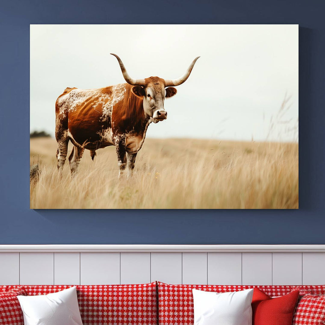 Texas Longhorn Canvas Wall Art Print – Majestic Western Cattle in Rustic Farmhouse Decor – Cow Wall Art Cowboy-Themed Living Room, Office,