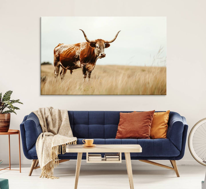 Texas Longhorn Canvas Wall Art Print – Majestic Western Cattle in Rustic Farmhouse Decor – Cow Wall Art Cowboy-Themed Living Room, Office,
