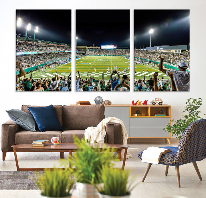 56448-MGV-CV-36X24-The Tulane University Green Wave Football Team Print - New Orleans Yulman Stadium Wall Art Canvas Print