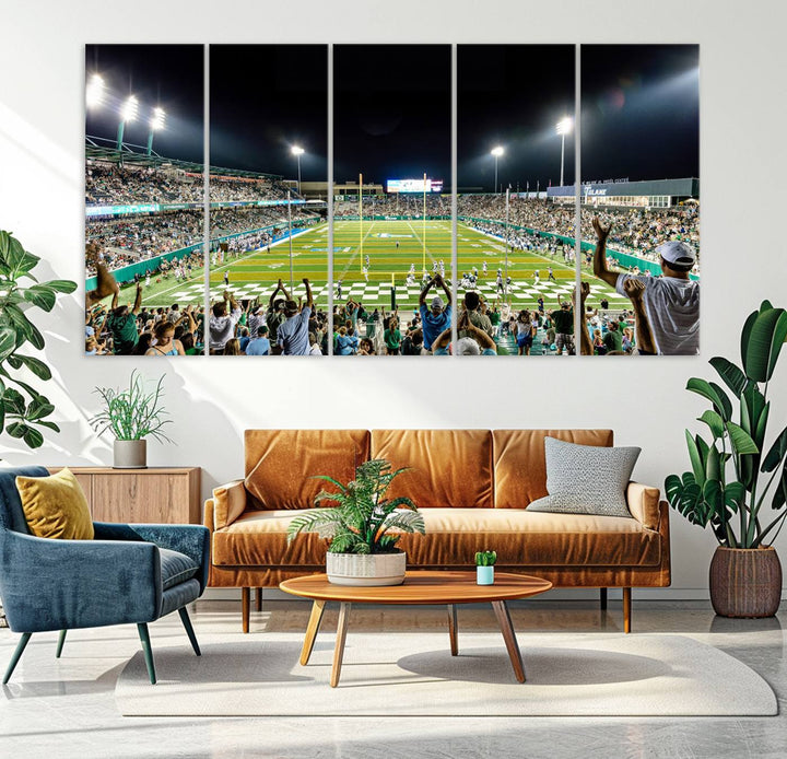 56448-MGV-CV-36X24-The Tulane University Green Wave Football Team Print - New Orleans Yulman Stadium Wall Art Canvas Print