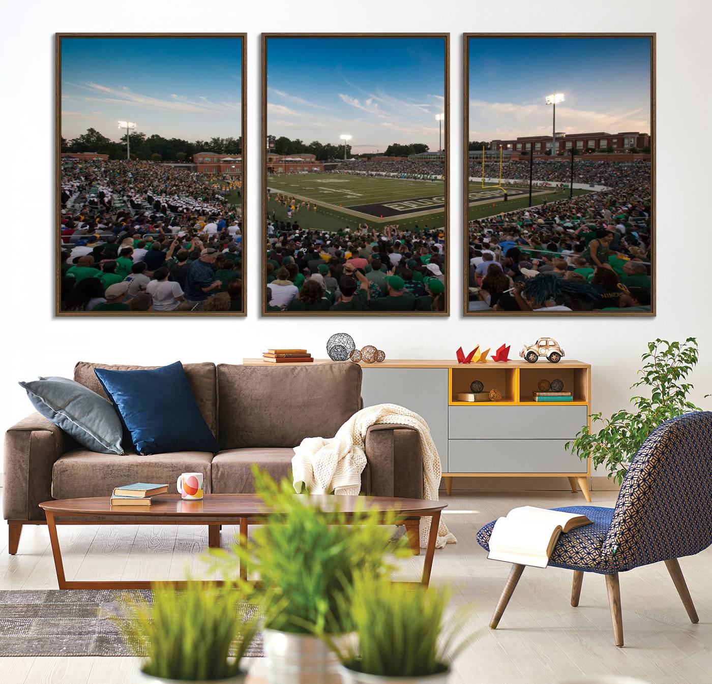 12290-MGV-CV-36X24-University of Charlotte 49ers Football Team Print - Charlotte Jerry Richardson Stadium Wall Art Canvas Print