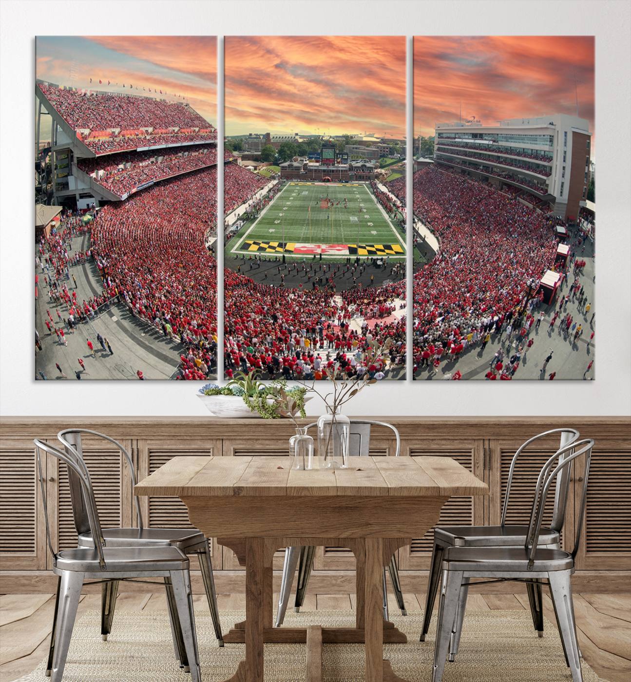 24140-MGV-CV-36X24-University of Maryland Terrapins Football Team Print - College Park SECU Stadium Wall Art Canvas Print
