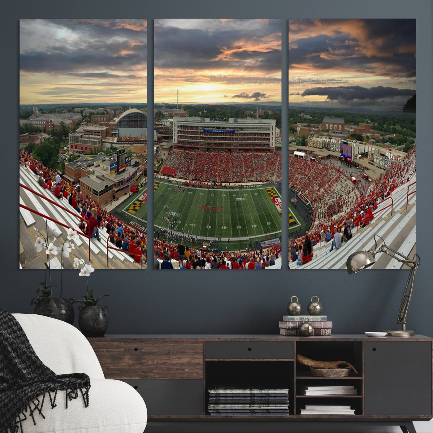 29993-MGV-CV-36X24-University of Maryland Terrapins Football Team Print - College Park SECU Stadium Wall Art Canvas Print