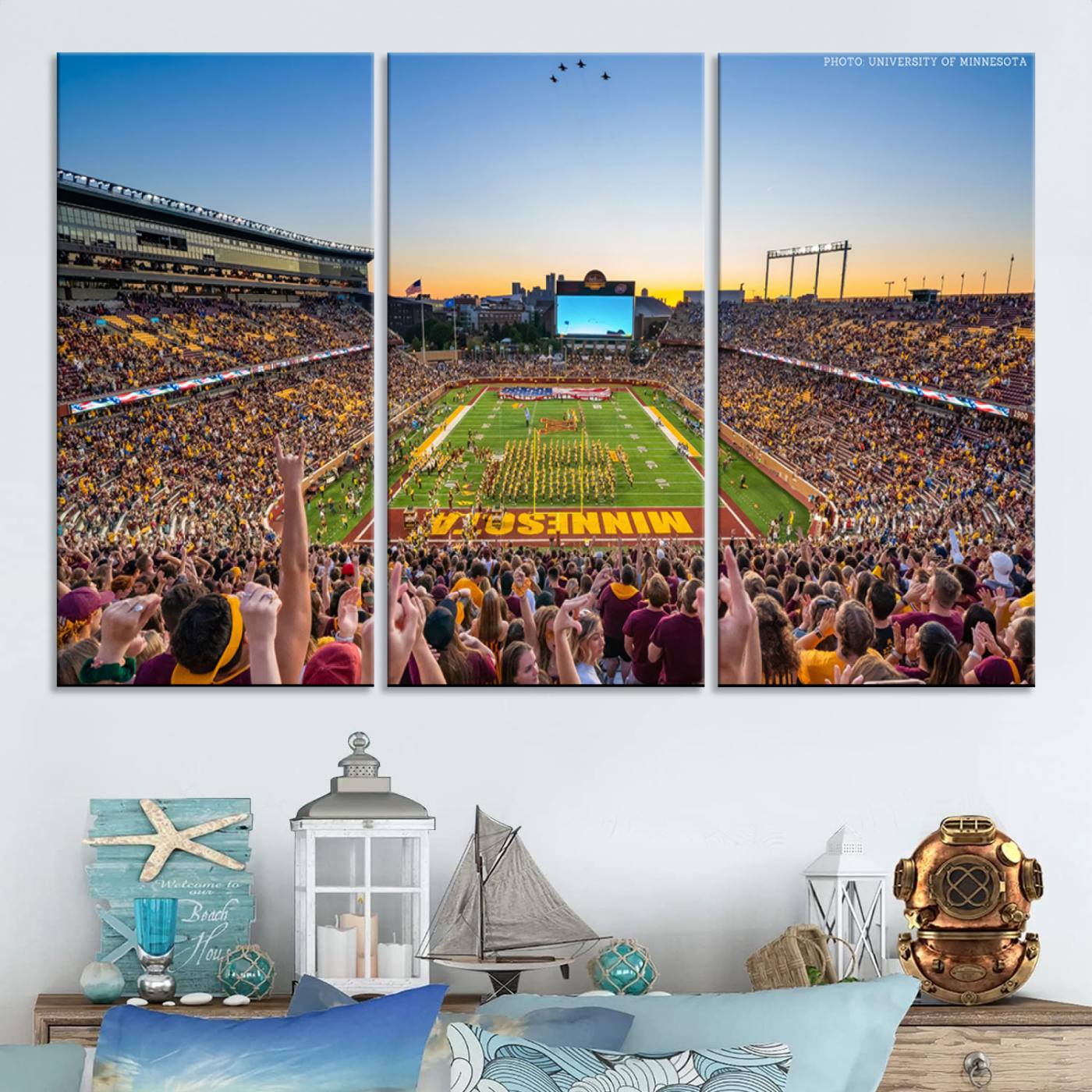 63452-MGV-CV-48X32-3P-University of Minnesota Golden Gophers Football Team Print - Minneapolis Huntington Bank Stadium Canvas Print