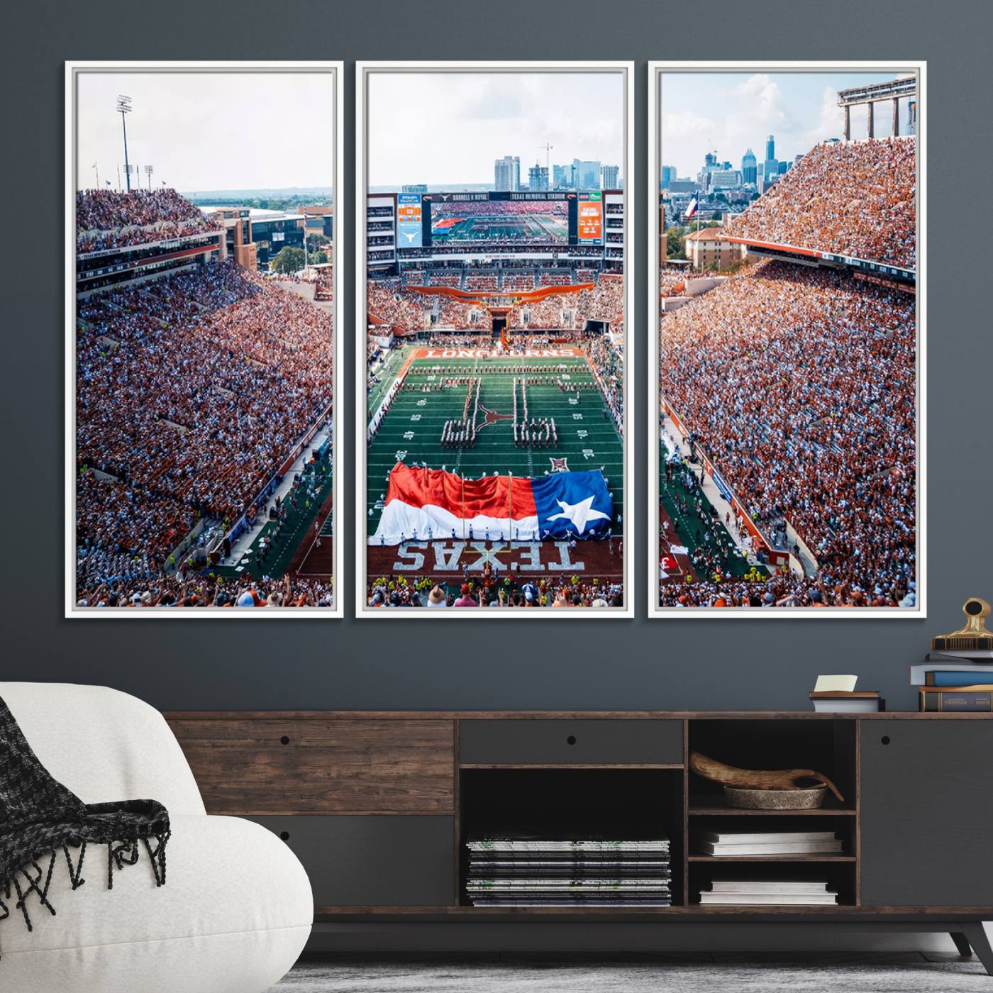 93063-MGV-FC-48X32-3P_White-University of Texas Longhorns Football Team Canvas Print - Austin Darrell K Royal-Texas Memorial Stadium Wall Art Canvas Print