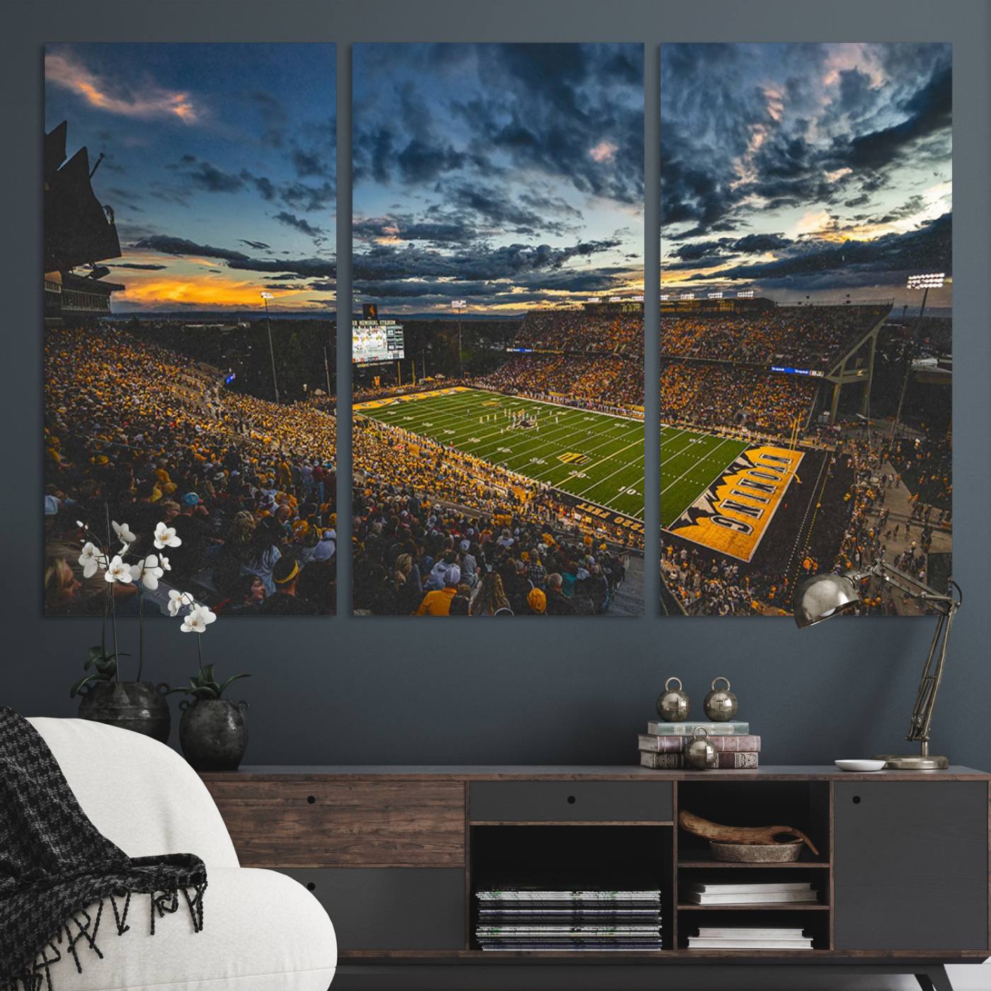 61020-MGV-CV-36X24-University of Wyoming Cowboys Football Team Print - Laramie War Memorial Stadium Wall Art Canvas Print