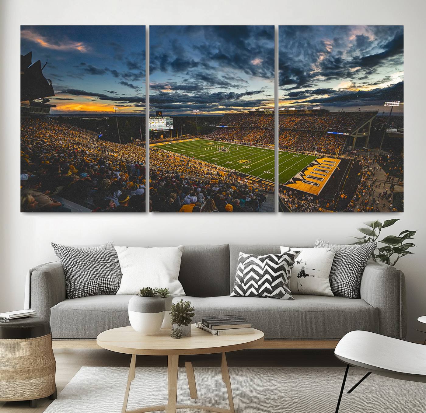 61020-MGV-CV-36X24-University of Wyoming Cowboys Football Team Print - Laramie War Memorial Stadium Wall Art Canvas Print