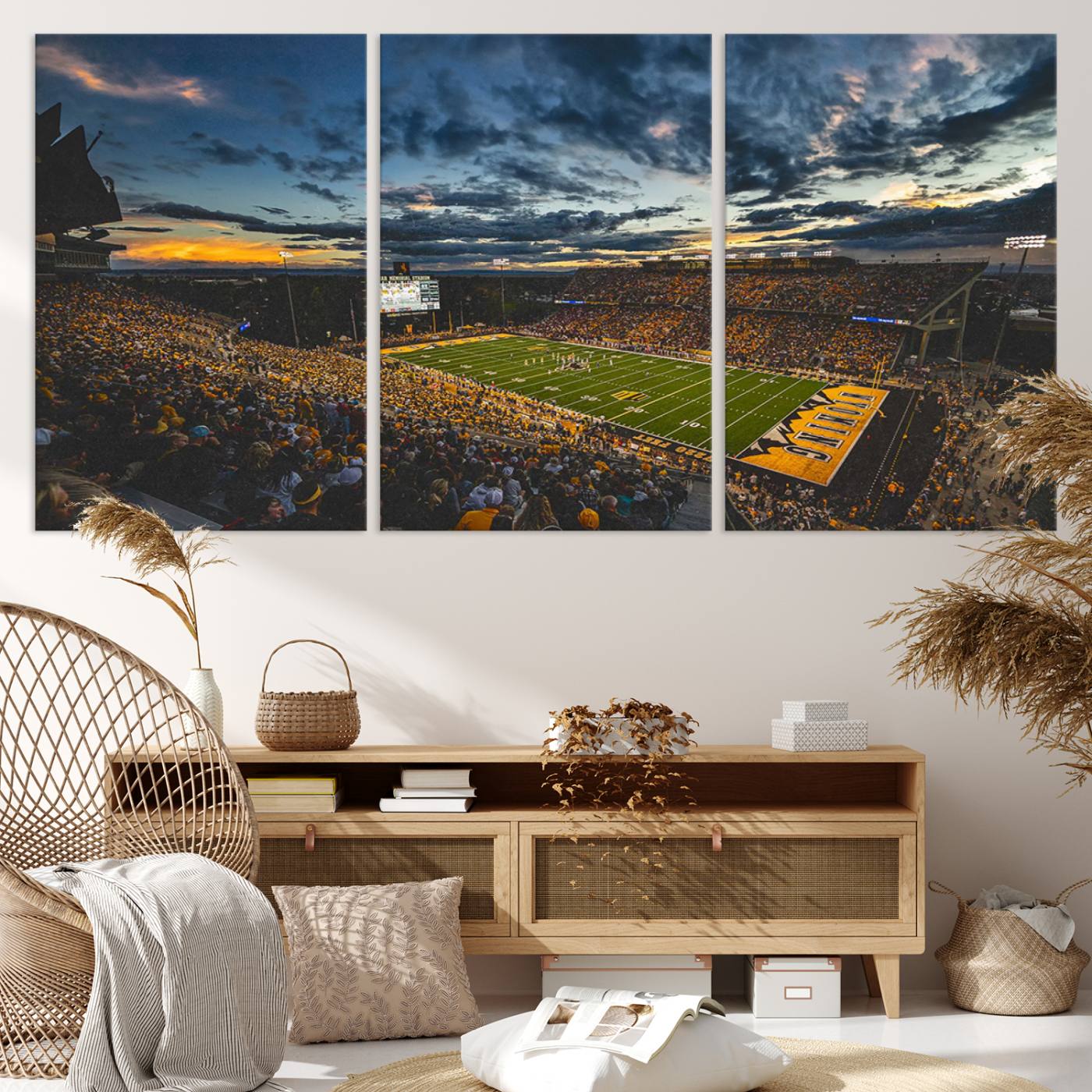 61020-MGV-CV-36X24-University of Wyoming Cowboys Football Team Print - Laramie War Memorial Stadium Wall Art Canvas Print