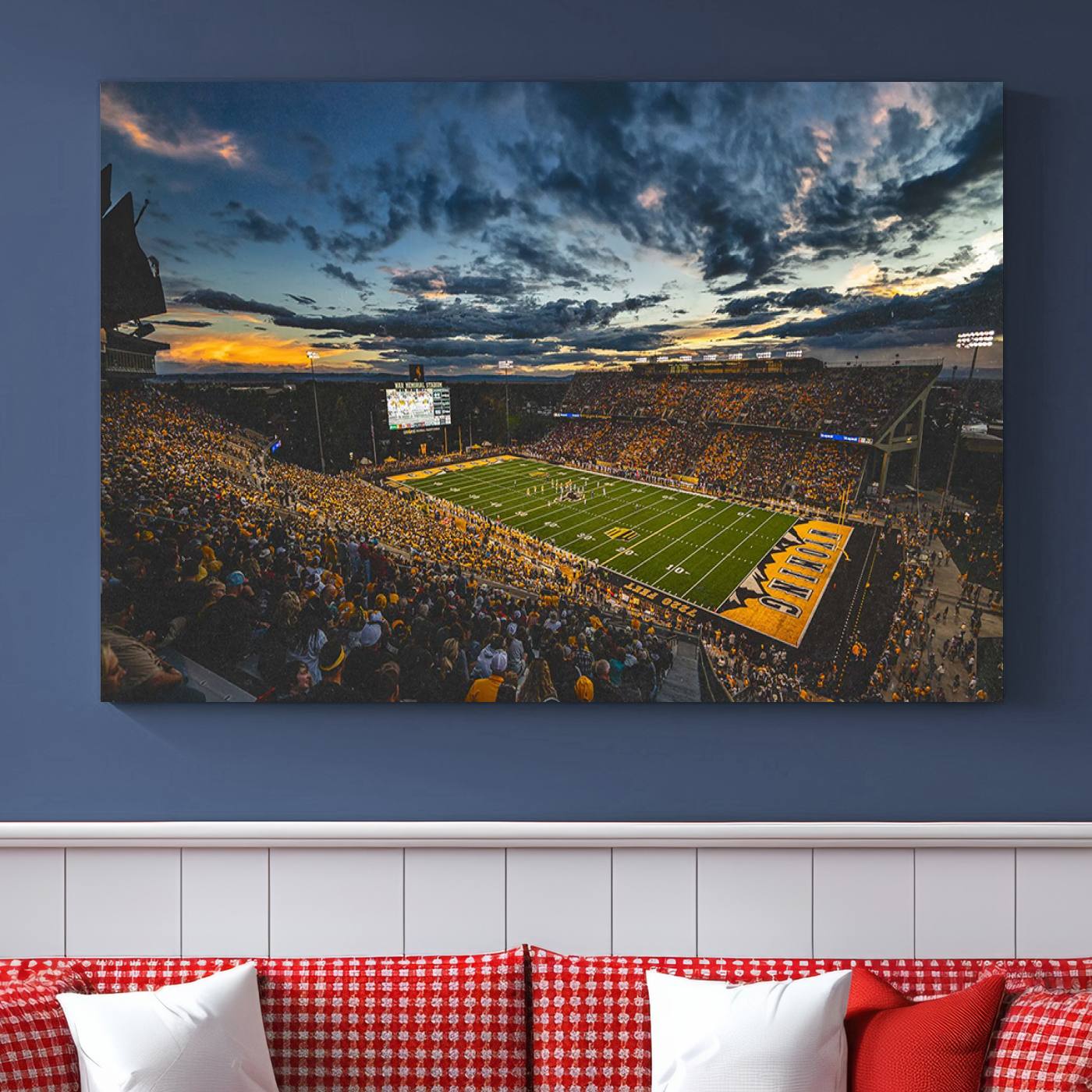 61020-MGV-CV-36X24-University of Wyoming Cowboys Football Team Print - Laramie War Memorial Stadium Wall Art Canvas Print