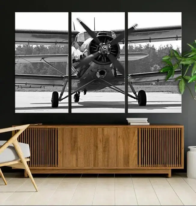 The "Wall Art Old War Planet Canvas Print" portrays a vintage airplane propeller. It is crafted on museum-quality canvas with a UV-protective coating.